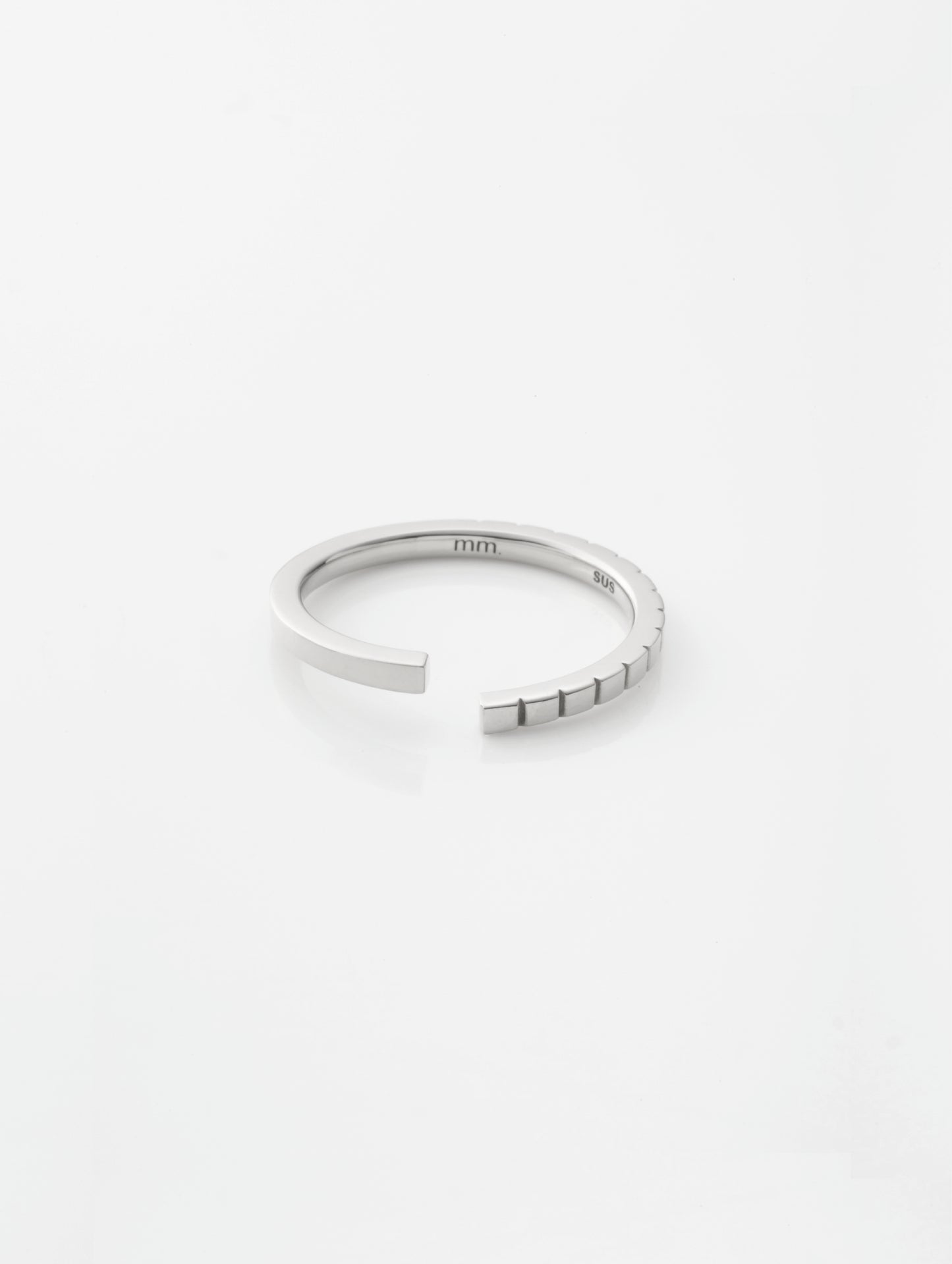 スクエアカットリング 56R-SV