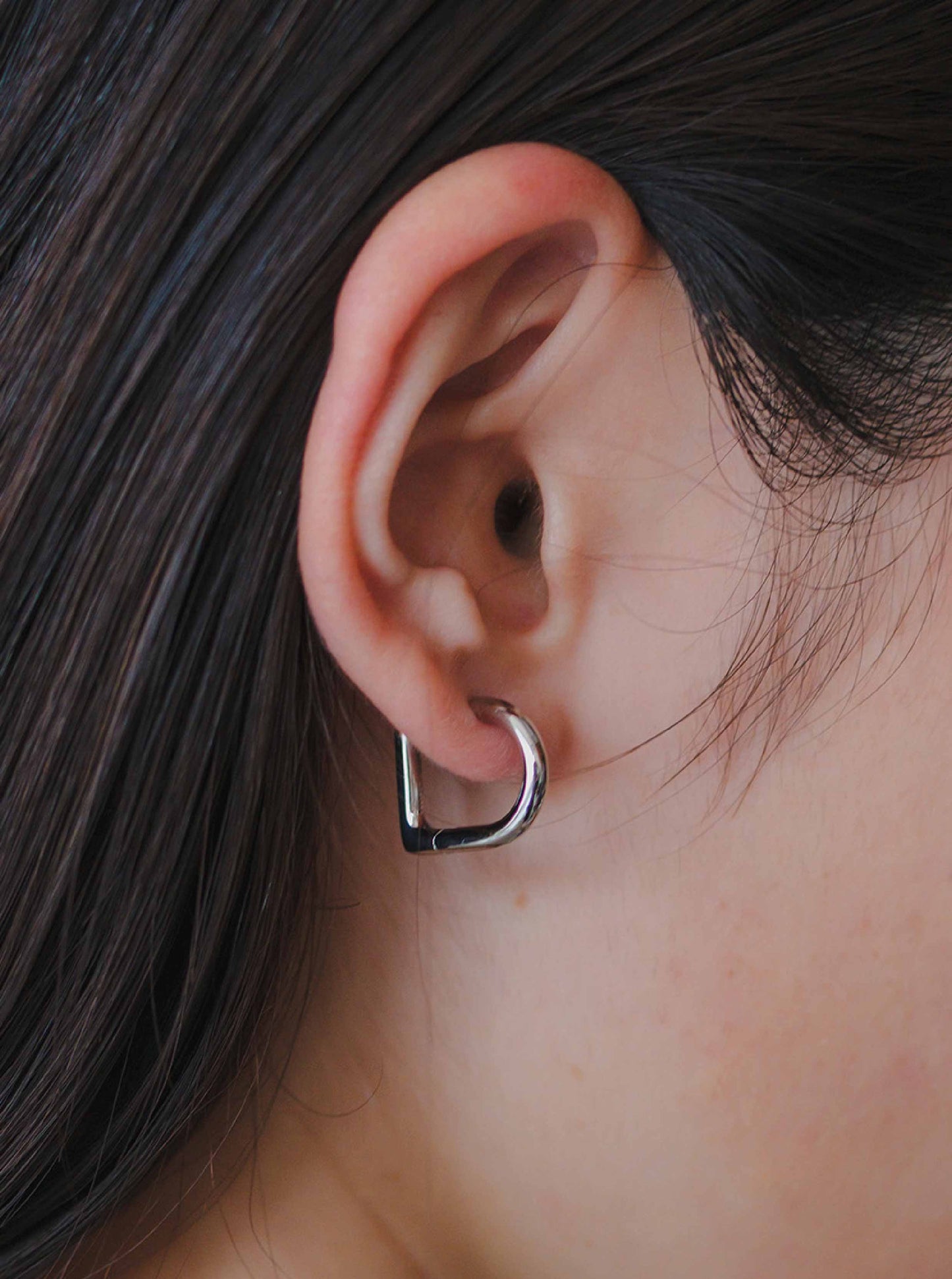 Dピアス 72P-GD