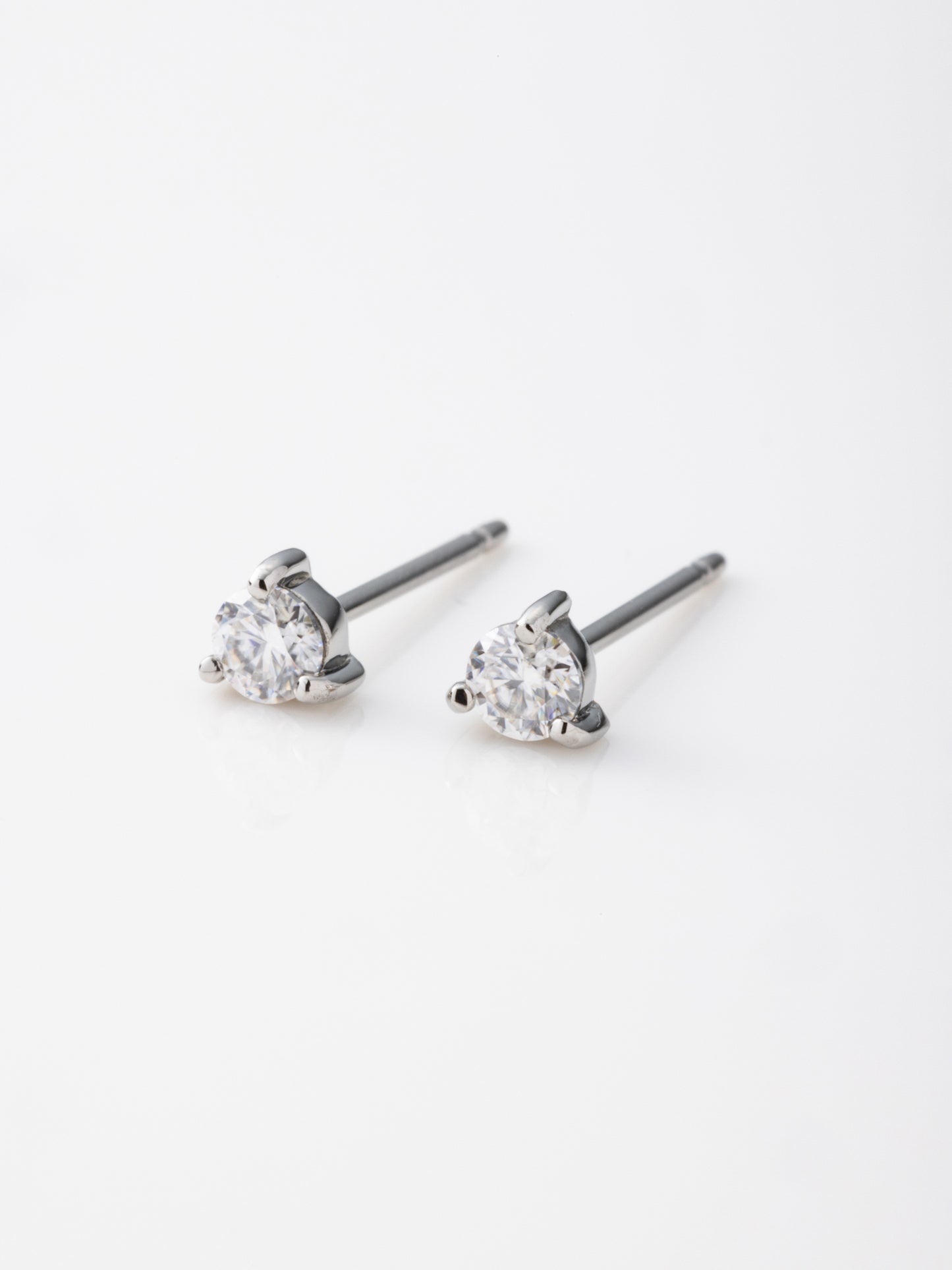 moissanite pierce 20P-SV